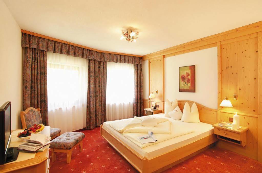 Belavita B&B Mathon Bagian luar foto